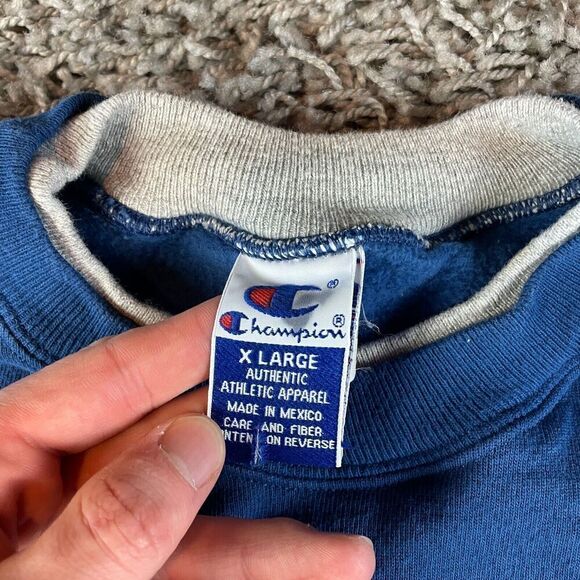 Vintage 90s Champion Sweater Mens Extra Large XL Blue Spell Out Embroidered Logo - Picture 3 of 11